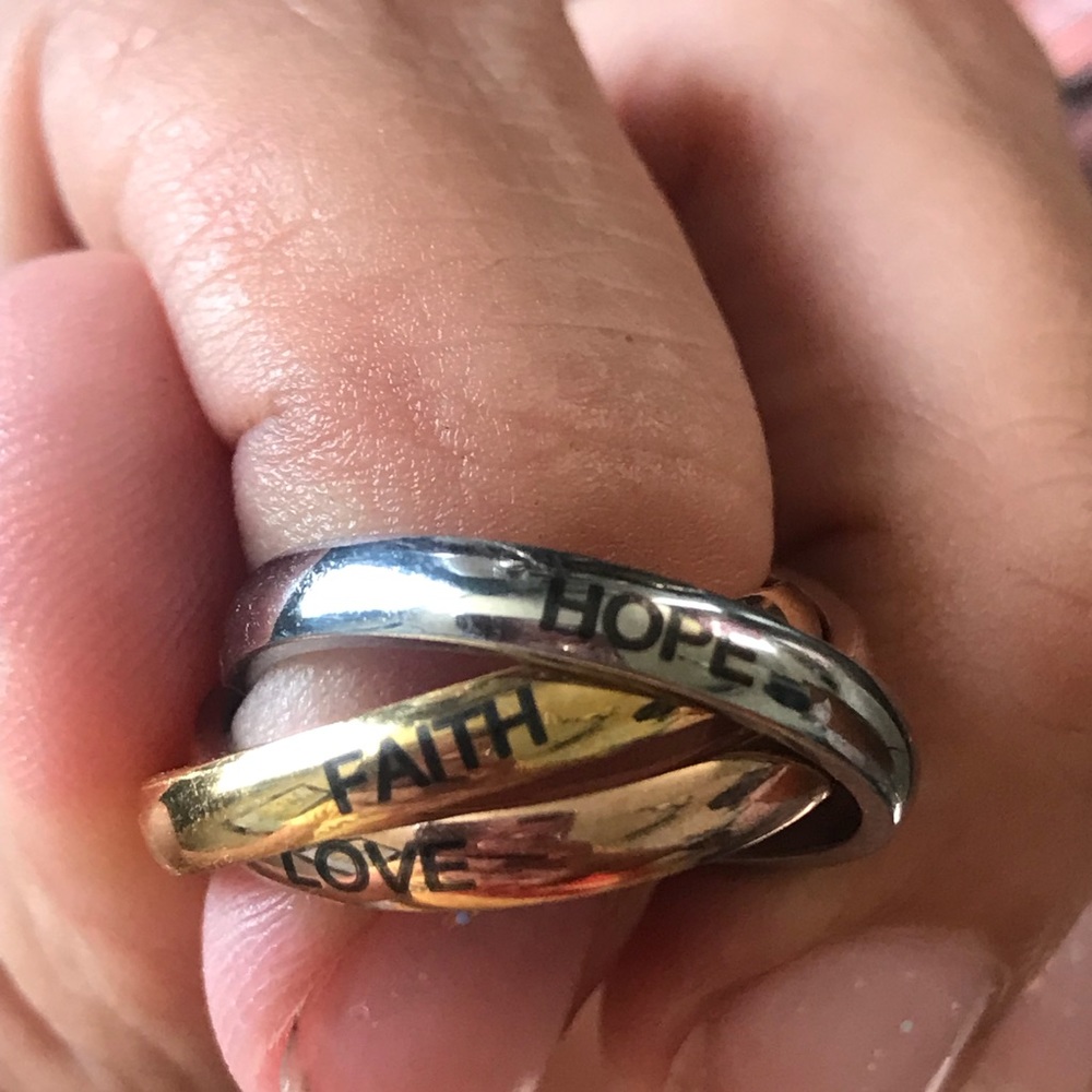 ✨Hope, Faith and Love Tricolor Rings✨ - Picture 4 of 8